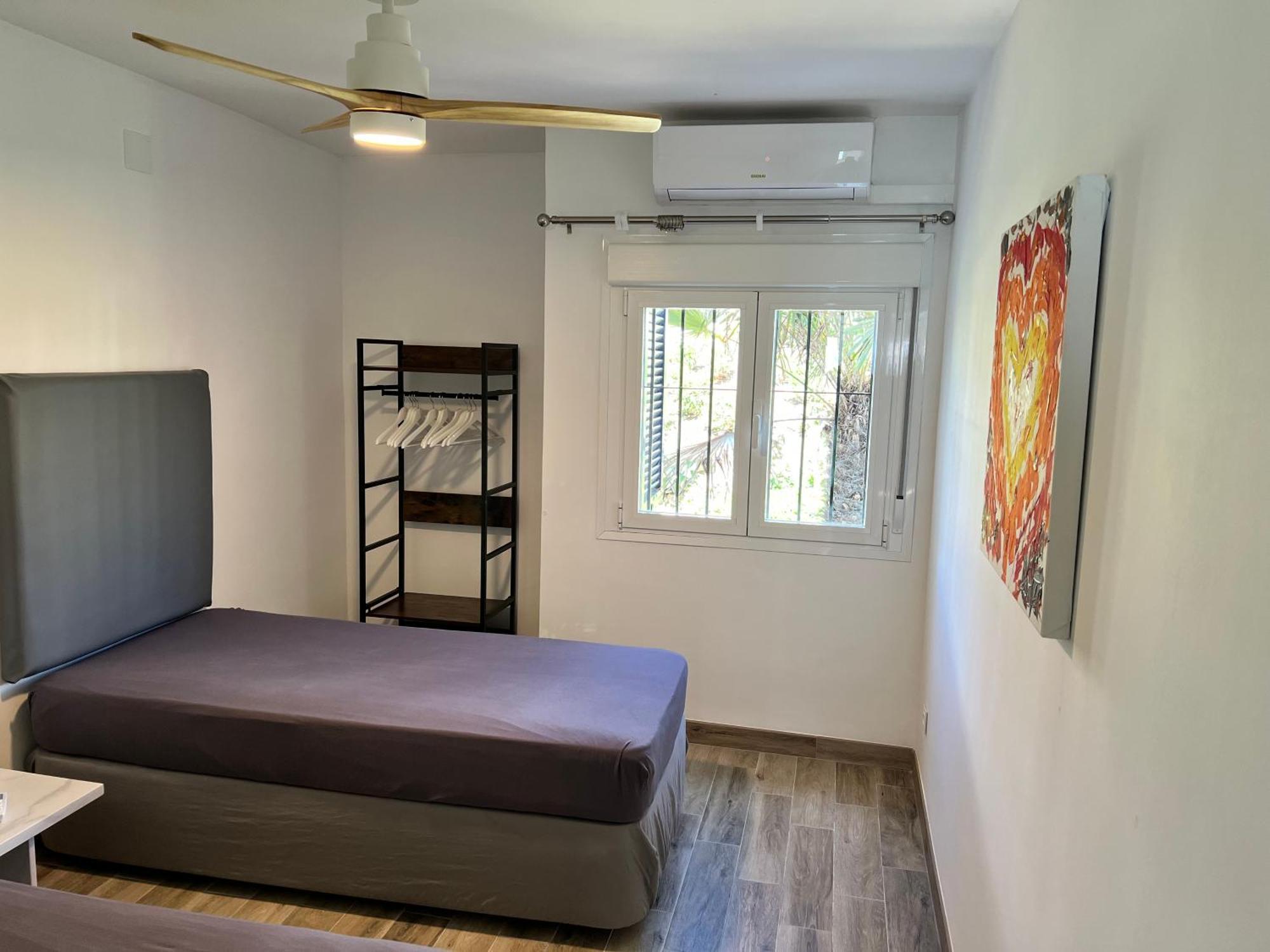 Newly Renovated 2 Bedroom Beachfront House Sitio de Calahonda Ngoại thất bức ảnh