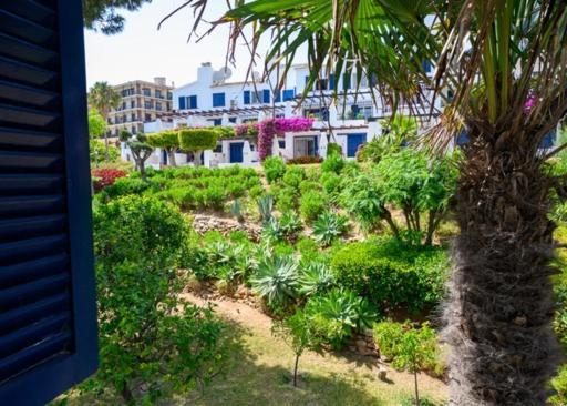 Newly Renovated 2 Bedroom Beachfront House Sitio de Calahonda Ngoại thất bức ảnh